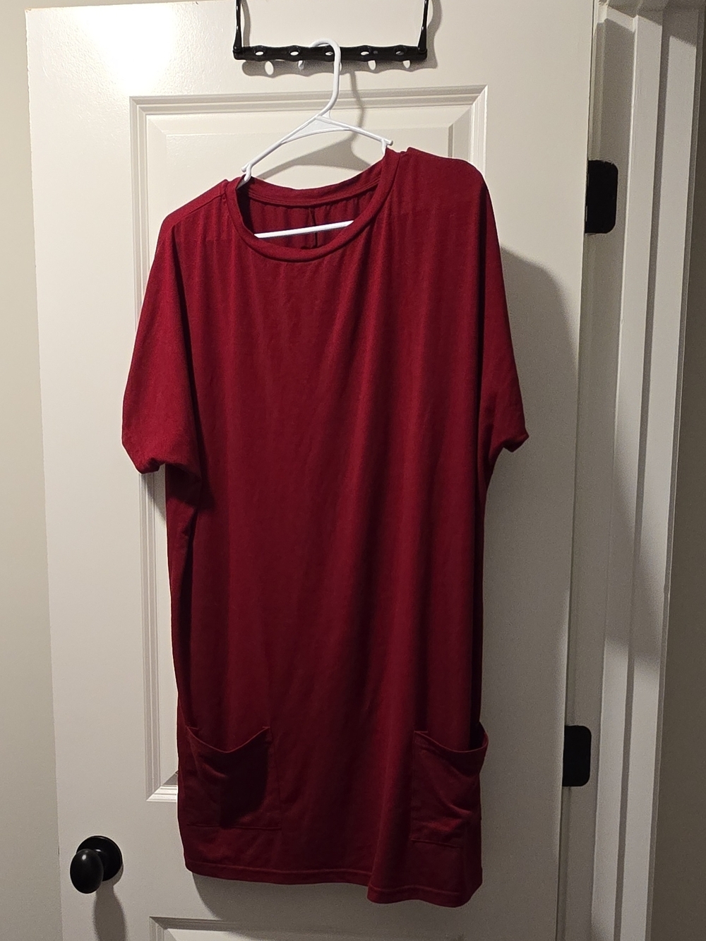 Women's Crewneck Short-Sleeve Pocket Shirt Dress - Burgundy